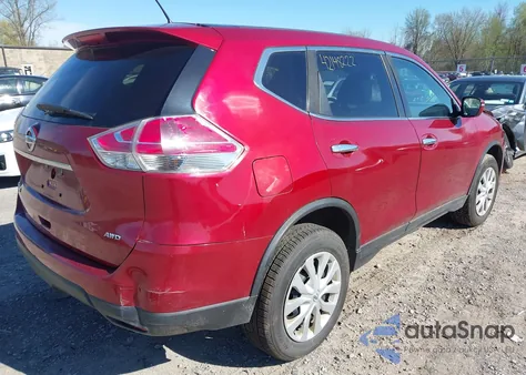 2015 Nissan Rogue S z USA, uszkodzony, nr VIN 5N1AT2MK1FC899585